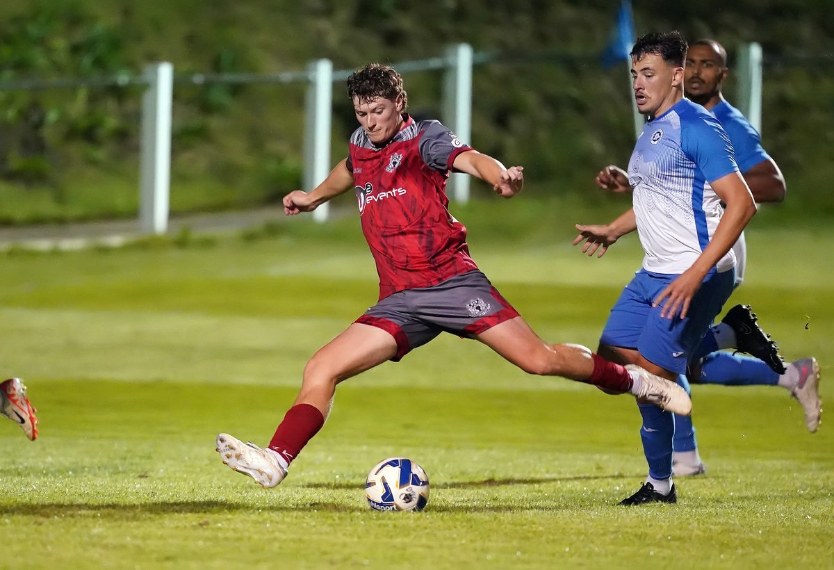 thornburytownfc's tweet photo. After scoring 18 goals in 27 games, Callum Chalmers has  transferred to Southern League side @LarkhallAFC. 

He is the 7th player to make the move up to a step 4 side from Thornbury in the last 3 years &amp; remains dual-registered with us.

https://t.co/PLBorZLl7V

📸 Brian Rossiter https://t.co/UmjPKEvYPS