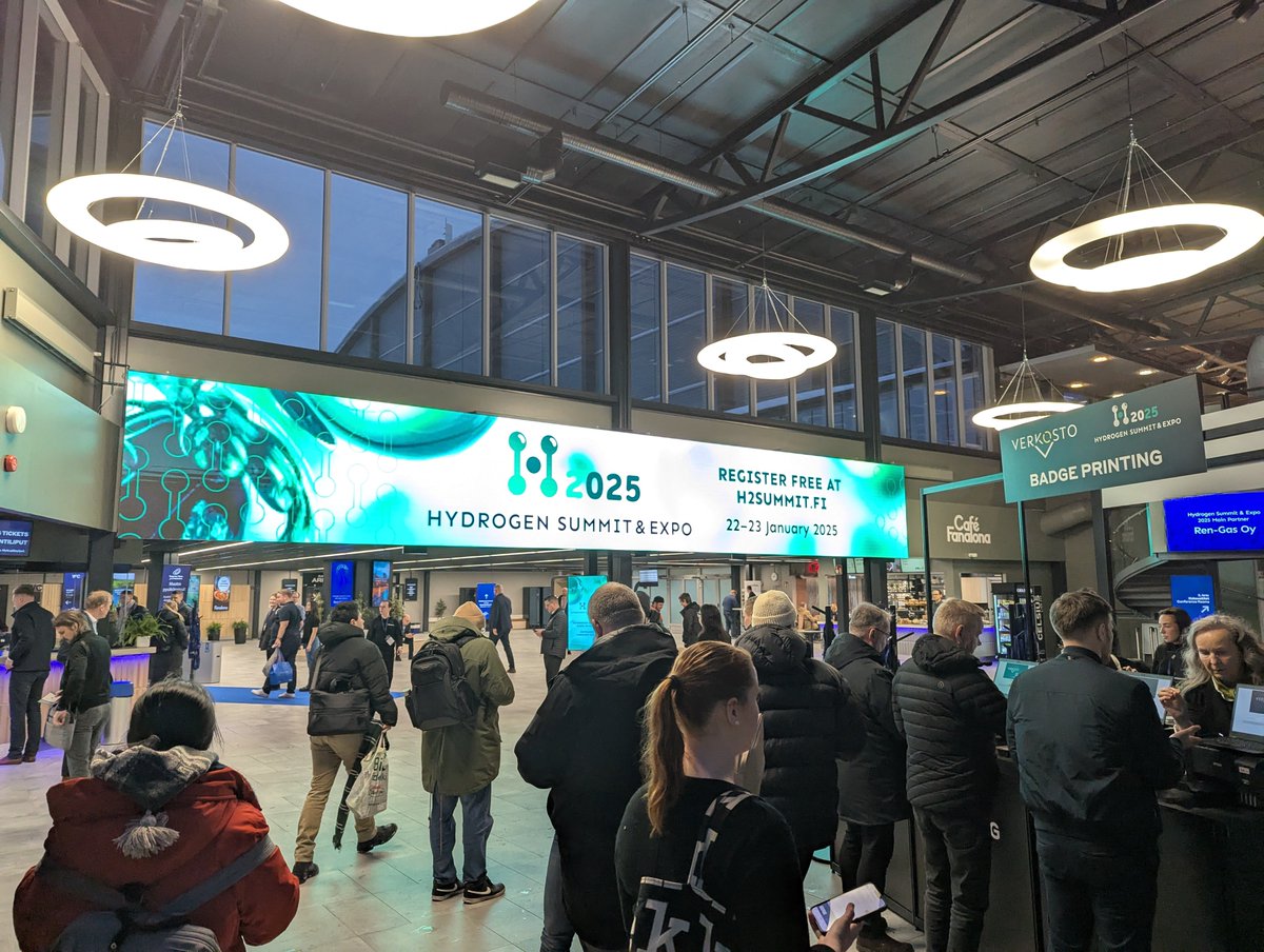 ExpoPlatform tweet media