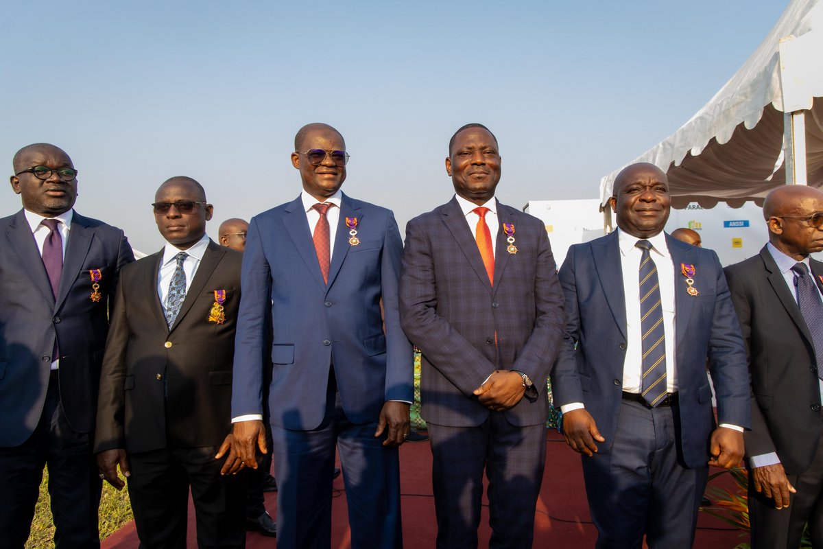 9 membres du GOTIC ont été honorés par le Ministère de la Transition Numérique pour leurs contributions exceptionnelles au numérique

🏅Commandeur : Laurent GNON
🏅Officiers :  TOURE Khader, A. Diop, S. Cissé, F. Kano, H. Kouamé, M. N’Gou
🏅Chevaliers : M. Sounkere, A. Touré