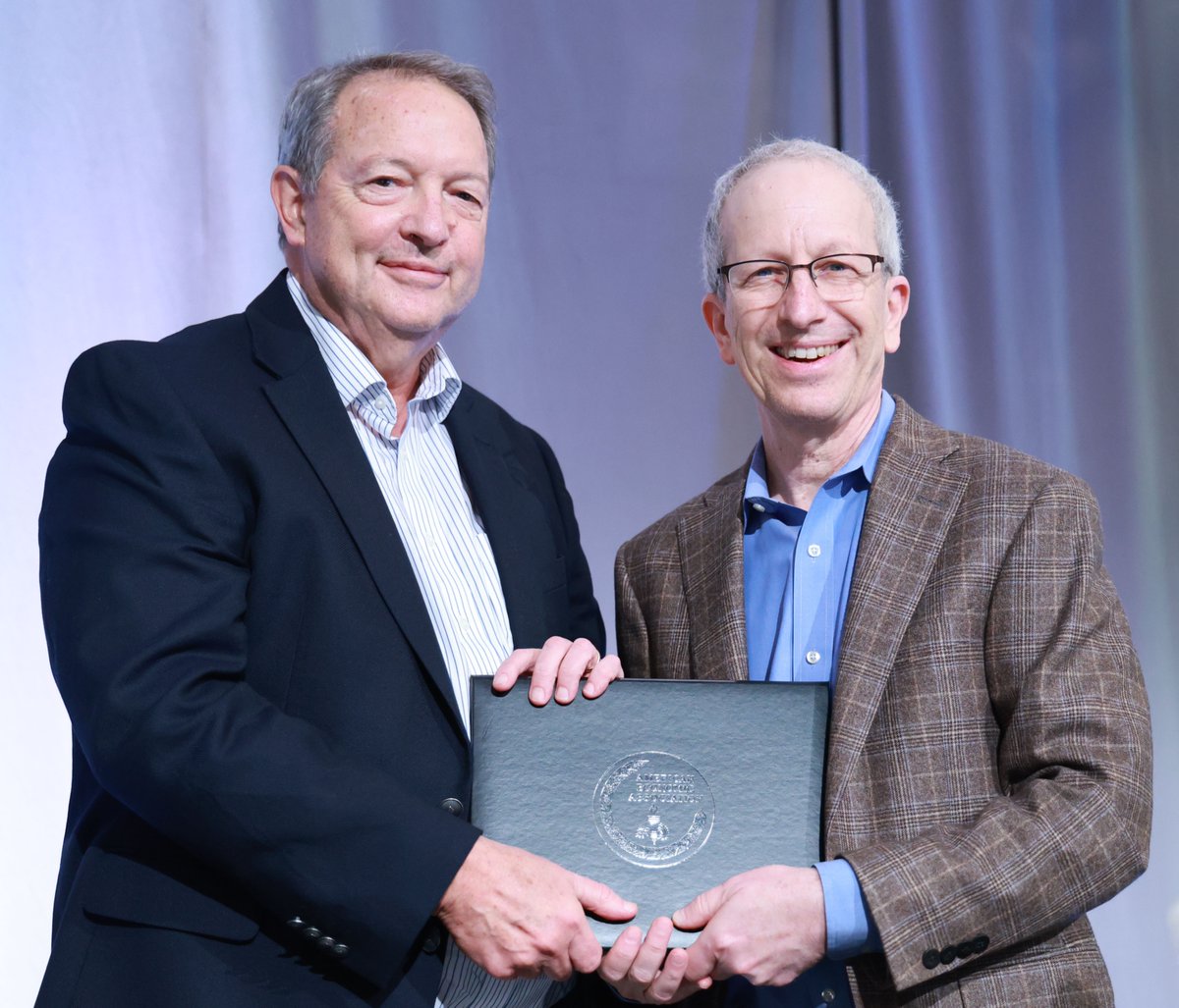 AEA Information (@aeainformation) on Twitter photo Congratulations to <a href="/JHaltiwanger_UM/">John Haltiwanger</a> of <a href="/UofMaryland/">Univ. of Maryland</a> who was recognized as a 2024 Distinguished Fellow by Lawrence F. Katz at the #ASSA2025 Annual Meeting. aeaweb.org/about-aea/hono… Congratulations to <a href="/JHaltiwanger_UM/">John Haltiwanger</a> of <a href="/UofMaryland/">Univ. of Maryland</a> who was recognized as a 2024 Distinguished Fellow by Lawrence F. Katz at the #ASSA2025 Annual Meeting. aeaweb.org/about-aea/hono…