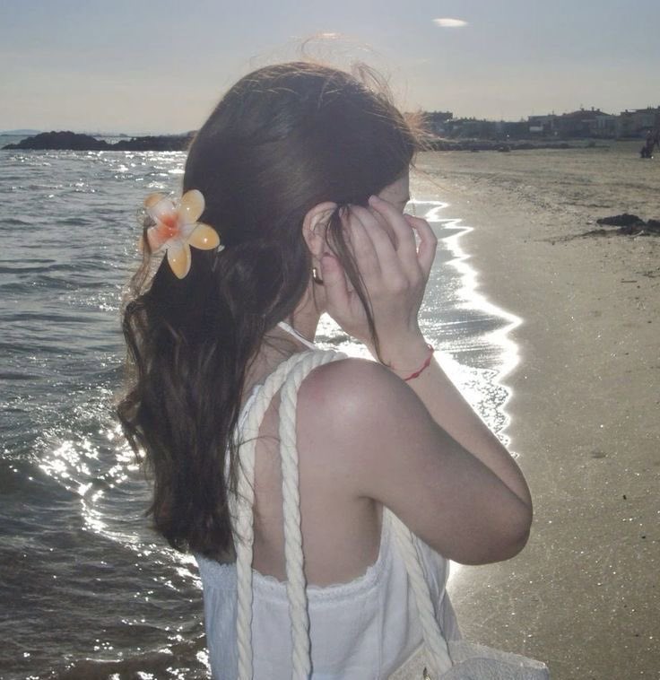xp0lrroidz's tweet photo. hello everyone, i am finding some interactive and active moots especially those au writers and readers!!🌊🤍🧿🐚🥥

𐙚 legal age 

𐙚 they/ them

𐙚 mbti//intp

𐙚 fav animes: haikyu, jjk, bluelock, aot, bnha (mha)

#autwt #animetwt #anitwt #booktwt #auwriter #filoau #haikyuutwt https://t.co/3UHT2909ss