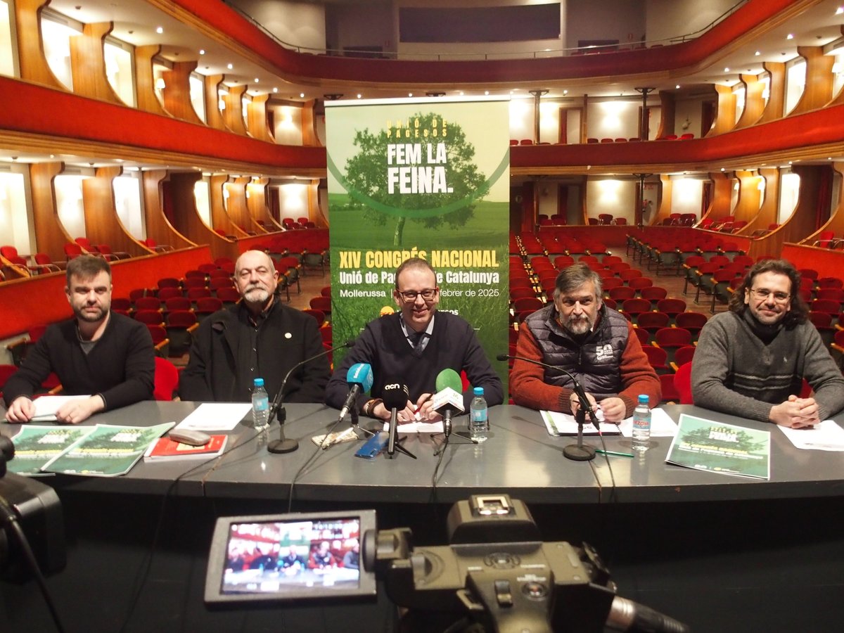 📷 Unió de Pagesos celebrarà el seu XIV Congrés a Mollerussa del 7 al 9 de febrer
📷 L’alcalde Marc Solsona diu que és un orgull i una responsabilitat per a la ciutat
📷 El Teatre L’Amistat ha acollit aquest matí la roda de premsa de presentació
