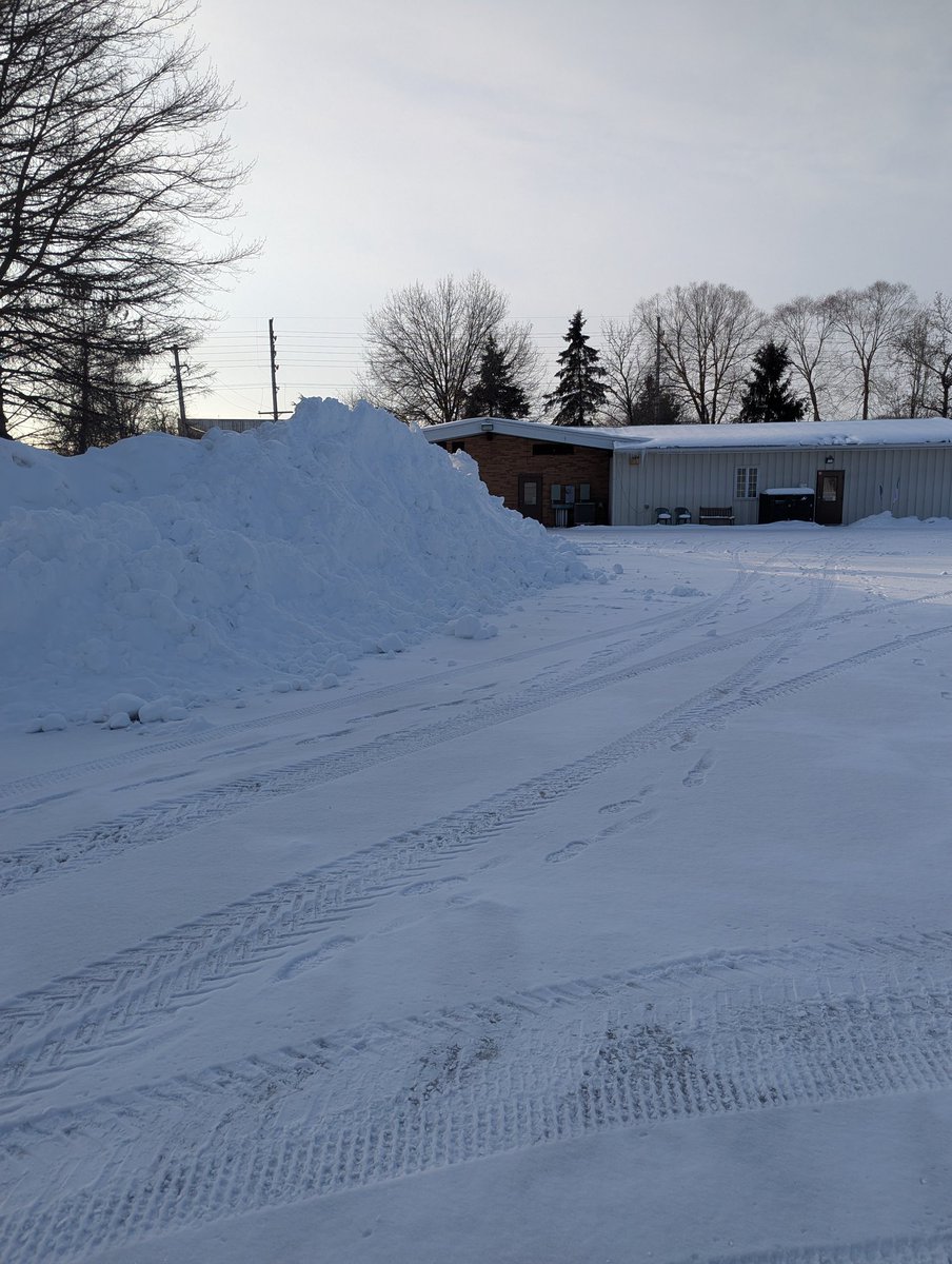 Sand Ridge Golf Club Grounds tweet media