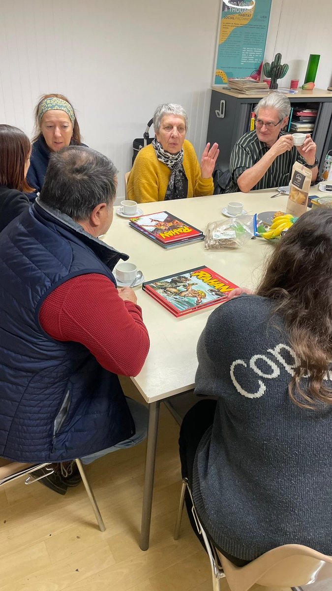 Faitsdecoeurs33's tweet photo. Café papote à l'ilot Saint Malo (Thouars) Asso Fait de Coeurs mardi 22 Janvier https://t.co/gbc8Nq0ju9