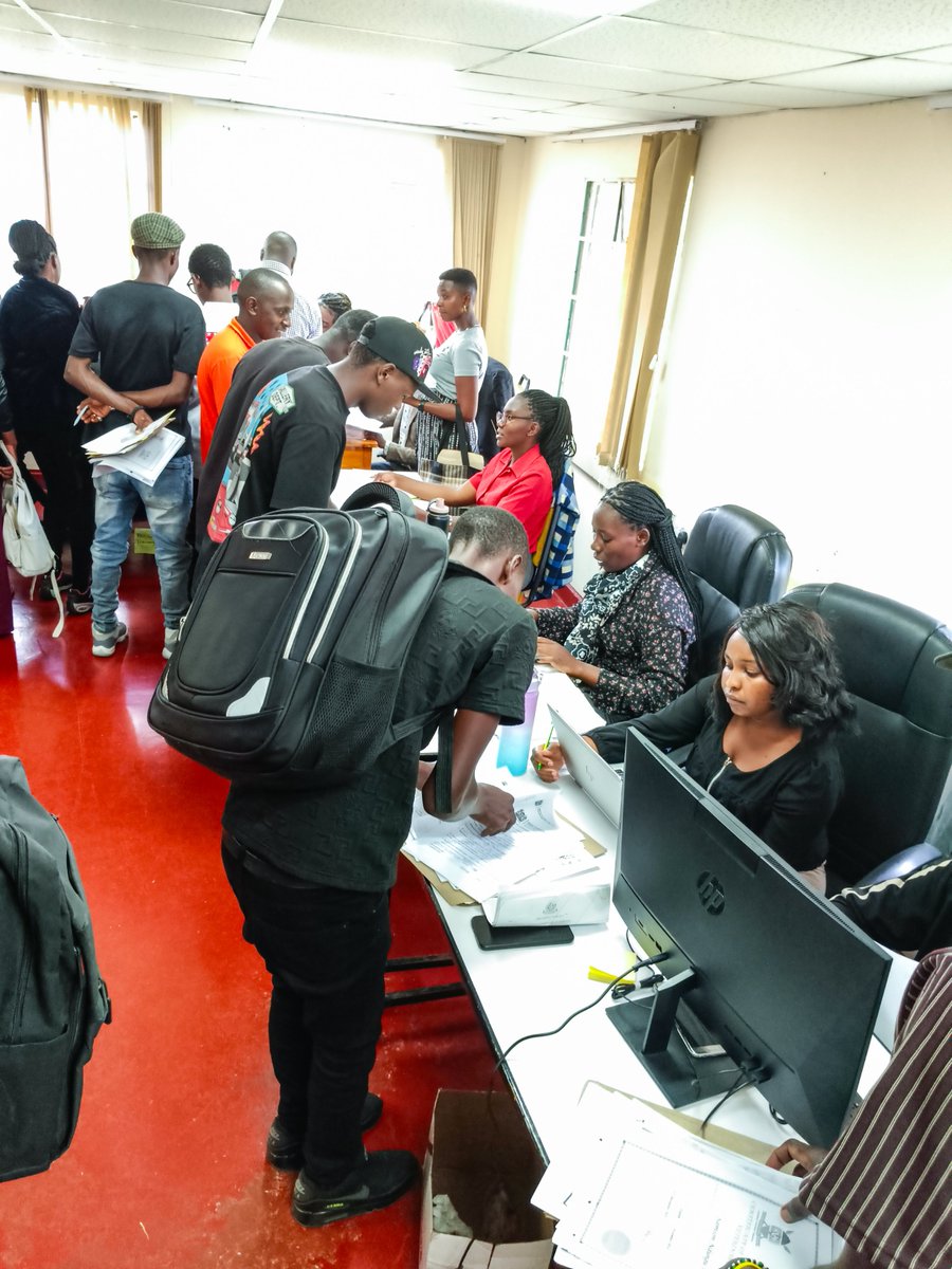 Dir_vetservices's tweet image. At the Directorate of Veterinary Services, training is a critical pillar in fostering expertise and innovation in veterinary care. By investing in capacity-building programs like internships, we ensure the sector continues to deliver high-quality professionals and services.