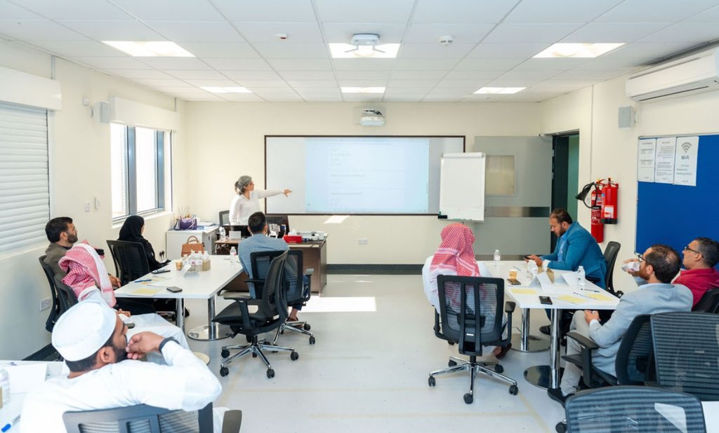 INJAZQatar إنجاز قطر tweet media