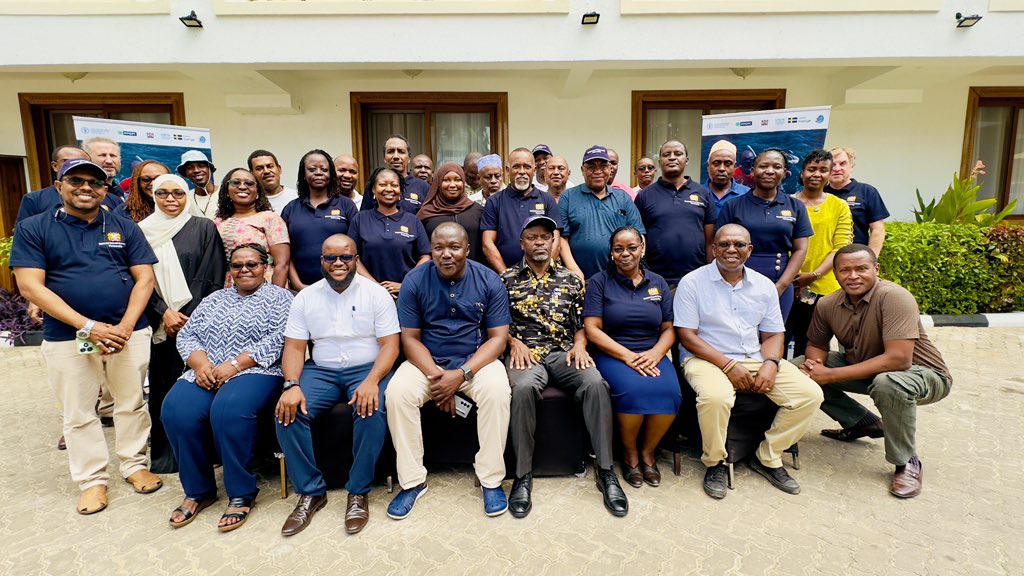 FAOKenya's tweet photo. #OfficiallyLaunched‼️
SWIOFC Nairobi Convention Partnership Project for Resilient Marine & Coastal Ecosystems & Livelihoods project by @FAOKenya @SwedeninKE
@UNEP @NCSecretariat
@NemaKenya @Environment_Ke https://t.co/btIy7Bz3PG