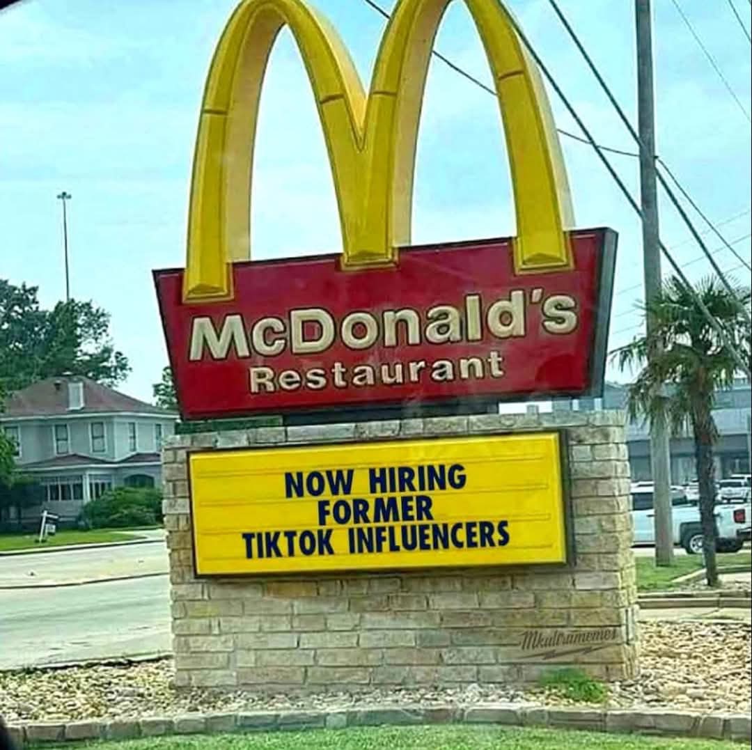 Damian_Quinn666's tweet photo. Morning
#tiktokban
#maccies https://t.co/8W8pIgWLmK
