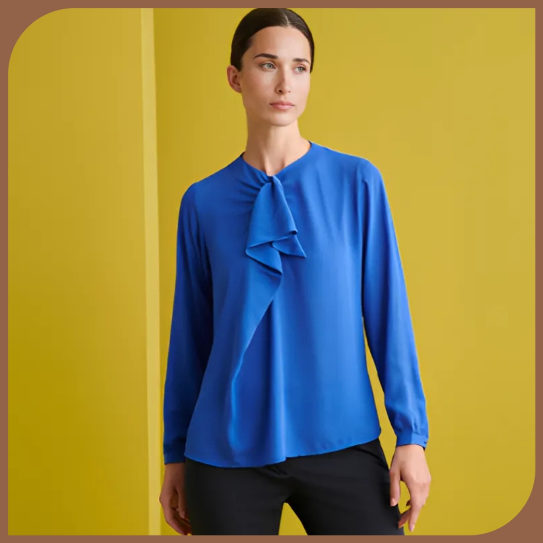 Estilo y funcionalidad se unen en una sola prenda 💅.

Nuestra blusa con frunce en el cuello 02246, es perfecta para el personal de recepción que busca elegancia y un estilo único sin renunciar a la comodidad👇
obrerol-monza.com/producto/blusa…

#ReadyToServe #EnjoyExcellence