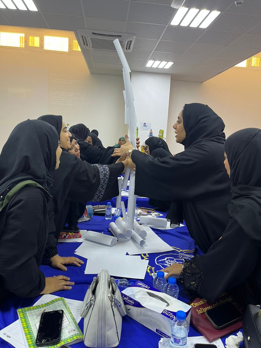 EduGovMct's tweet photo. #تعليمية_مسقط⁩
تحت رعاية أ. أيمن الناعبي المدير المساعد لدائرة المدارس الخاصة، اختتم قسم التعليم المبكر البرنامج الإثرائي لمعلمات التعليم المبكر ( المجيدات) بقطاع العامرات في مدرسة تبارك الخاصة حيث  استمر البرنامج لمدة ٤ أيام على التوالي واشتمل على أوراق عمل مختلفة ومثرية لمعلمات التعليم المبكر
⁧#فعاليات_تعليمية_مسقط⁩
⁧#مدارسنا_مستقبل_واعد⁩ 
⁧#تعلم_مستدام