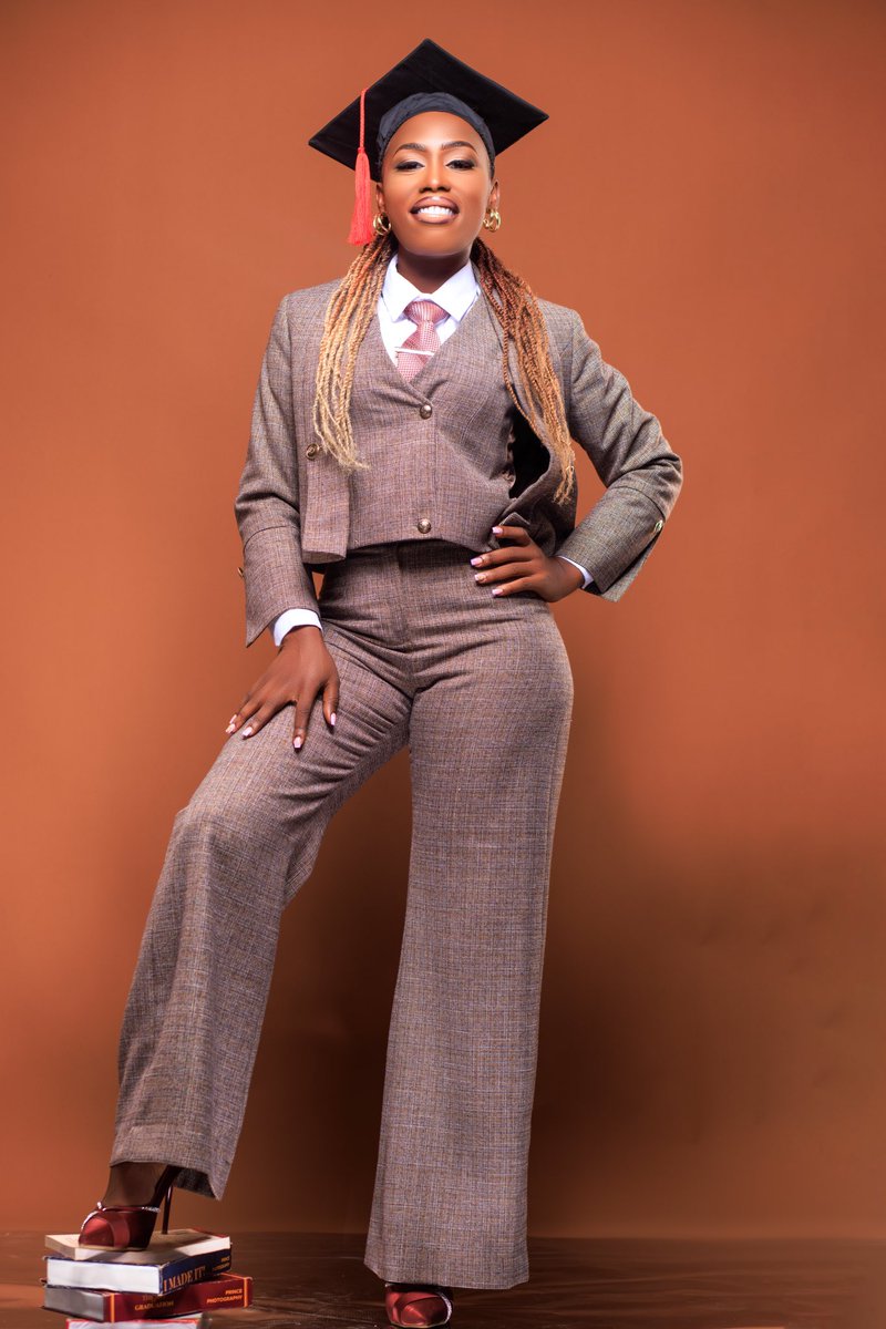 DripSuits's tweet image. Curated and crafted for @margaretnattabi