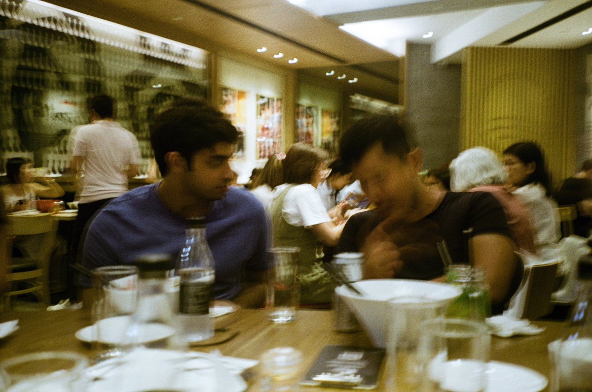 tan_ya_'s tweet photo. 🇸🇬 https://t.co/t06ECLmb95