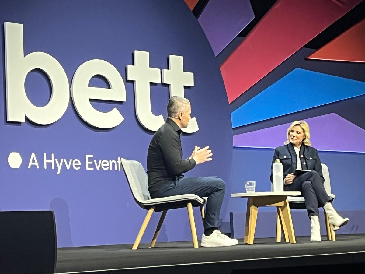 Windsor Academy Trust tweet media