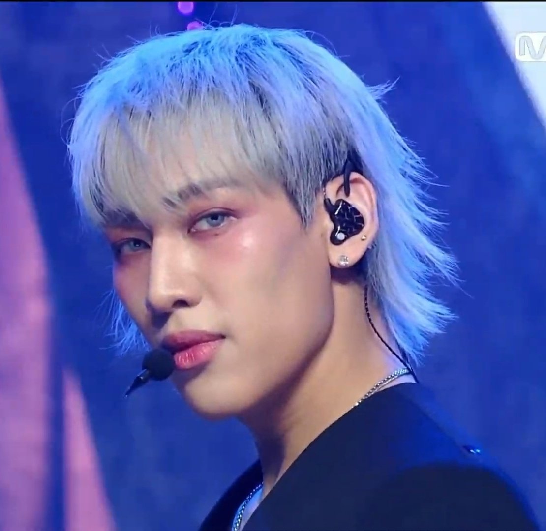 GOT7__Fanbase's tweet photo. [MCD] GOT7 PYTHON Comeback Stage Ending Fairies 😍 

GOT7 ON MCOUNTDOWN 
#PYTHONonMCountdown 

#GOT7 #갓세븐 @GOT7Official https://t.co/z2HMPZConJ