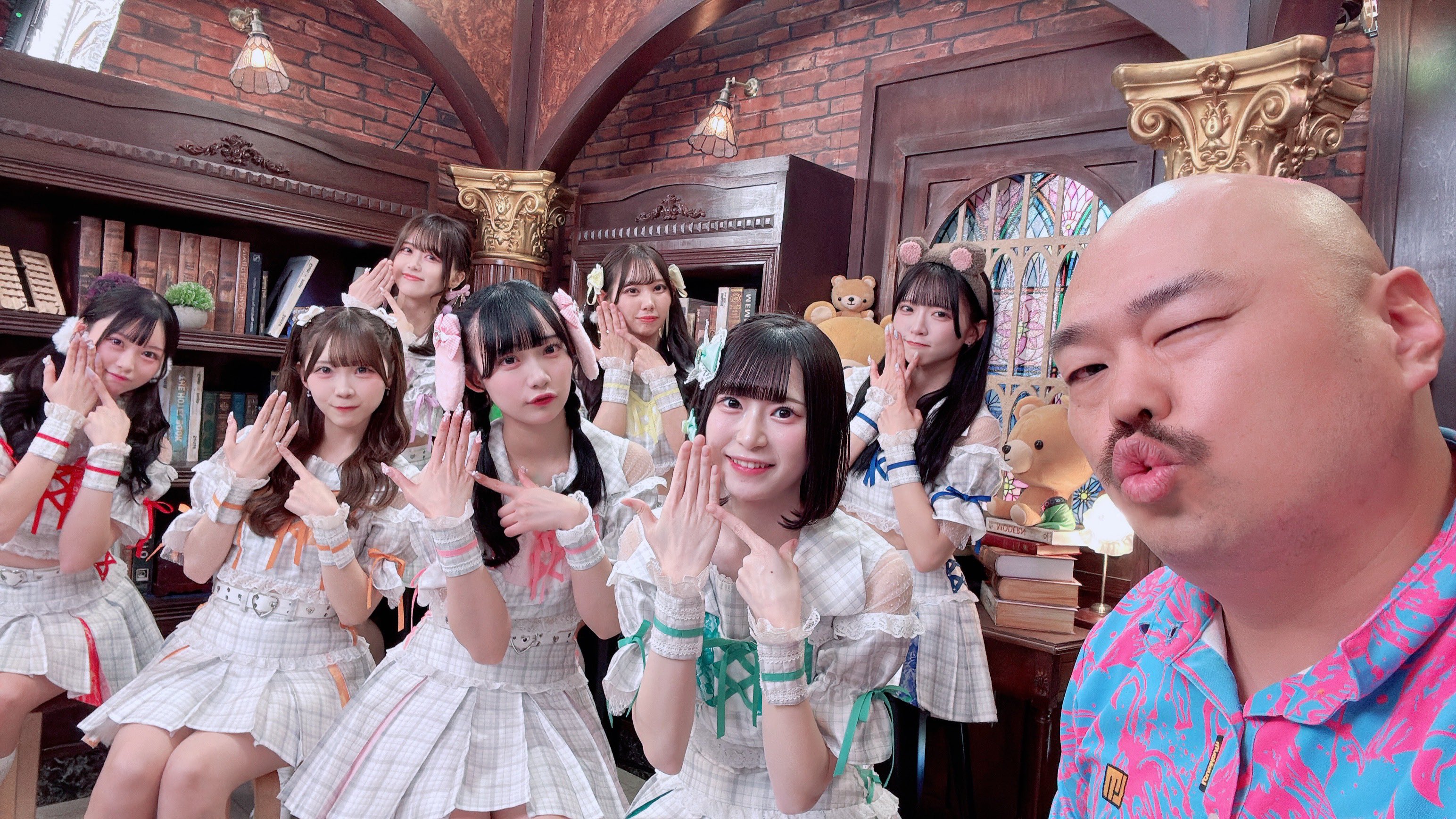 安田大サーカス クロちゃん on X: 安田大サーカス クロちゃん on X: