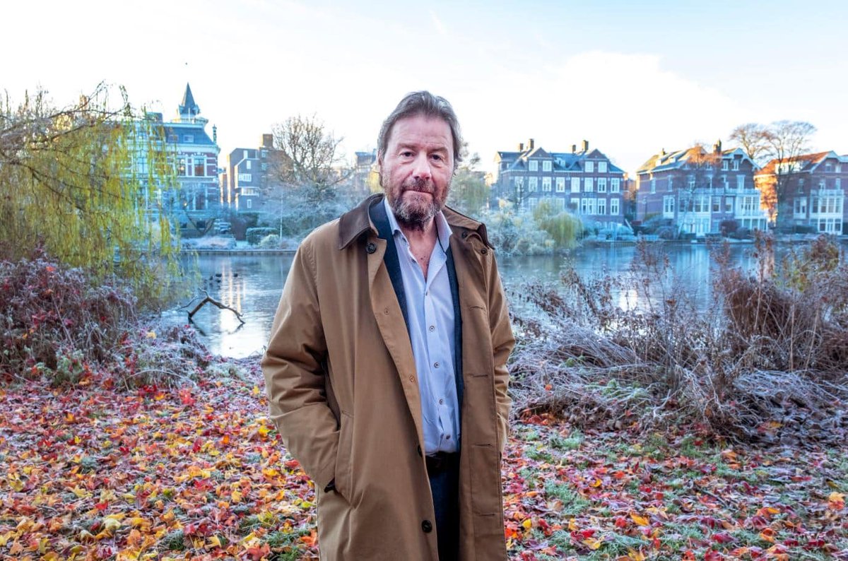 De Tweede Kamer debatteert vanmiddag met Mona Keijzer over de bouwagenda, nadat de rechter opnieuw vernietigend was over de stikstofaanpak van het kabinet. Sven praat met Taco van Hoek van het <a href="/EIBnl/">EIB</a> over wat dit betekent voor de woningbouw. Om 11.30 op <a href="/NPORadio1/">NPO Radio 1</a>. #WNL