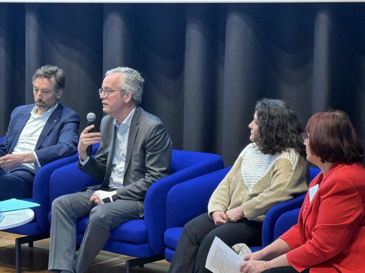 Thomas Fatome réaffirme l’engagement de la CNAM  envers les médecins traitants !
Il faut penser les réponses aux besoins de santé des assurés, SNP ou pas…
On a réussi ensemble à résorber la crise des patients ALD sans MT 
#mgfrancecolloque