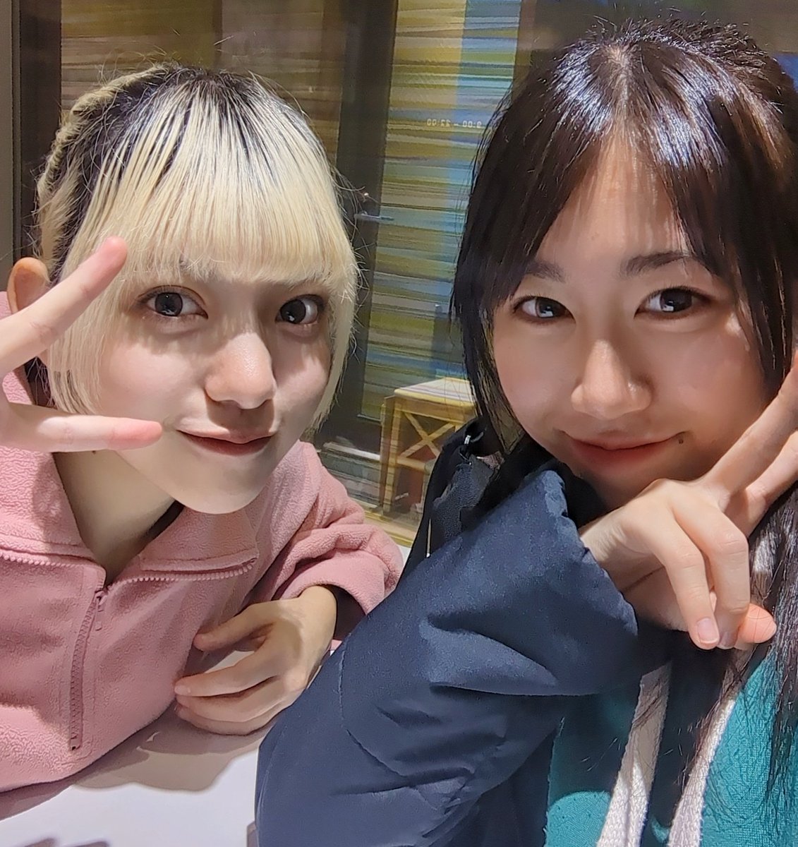 kanon_gitabo's tweet photo. 今日はギターの発表会のリハーサルしてきました！

私は嬉桜香と同じバンドで、ぜんぶで6曲演奏します🎸
ぜひ観に来てくださいね！ https://t.co/cXuC9gvFhC