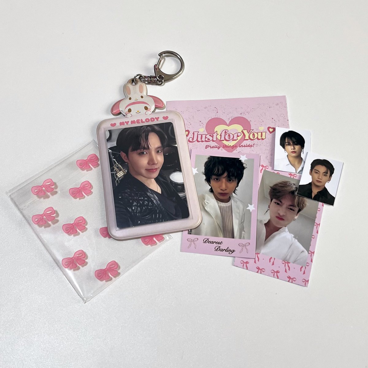 pjjkosmos's tweet photo. hobi came home safely!! thank u sm queenie babeee, the packaging was so cutesy i love it sm >< thank u for the jk freebies as well 🫶🏻 talagang #nabudolnikweni HAHAHAHA till next time <3

💌 @KOO97CART https://t.co/GtEc3okdou