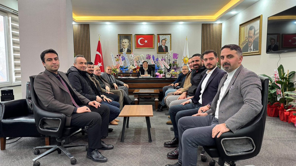 Bugün bizleri ziyaret eden Kırşehir OSB Başkanı Sayın Süleyman Eraslan ve değerli yönetim kuruluna teşekkür ediyoruz. Şehrimizin sanayi ve üretim potansiyelini geliştirmek adına ortaya koydukları çalışmalar ve iş birlikleri bizler için kıymetlidir. Birlikte daha güçlü bir