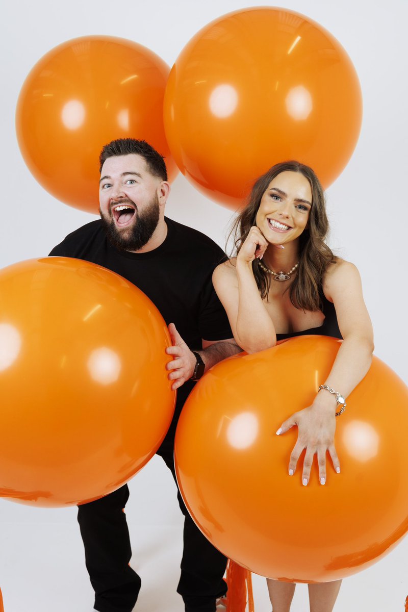 RTE2fm's tweet photo. Four new faces on the weekends 🔥🫡

Demi Issac, Mikey O’Reilly, Benny Brancken &amp; Helen Helen Galgey 👏 https://t.co/8IWY64t3Ja