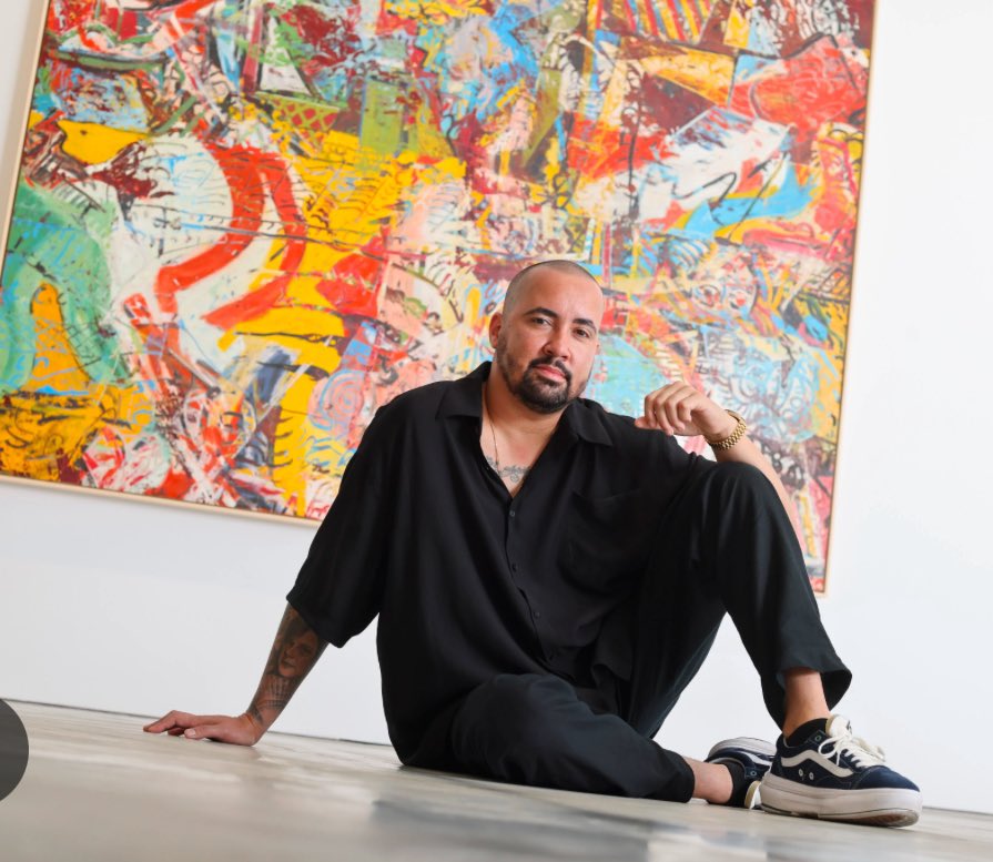 P3B are so excited to show off their art at the art gallery on Thursday! It got rather messy but we had the best time creating this! We have been influenced by Angel Otero and his modern art! 🎨