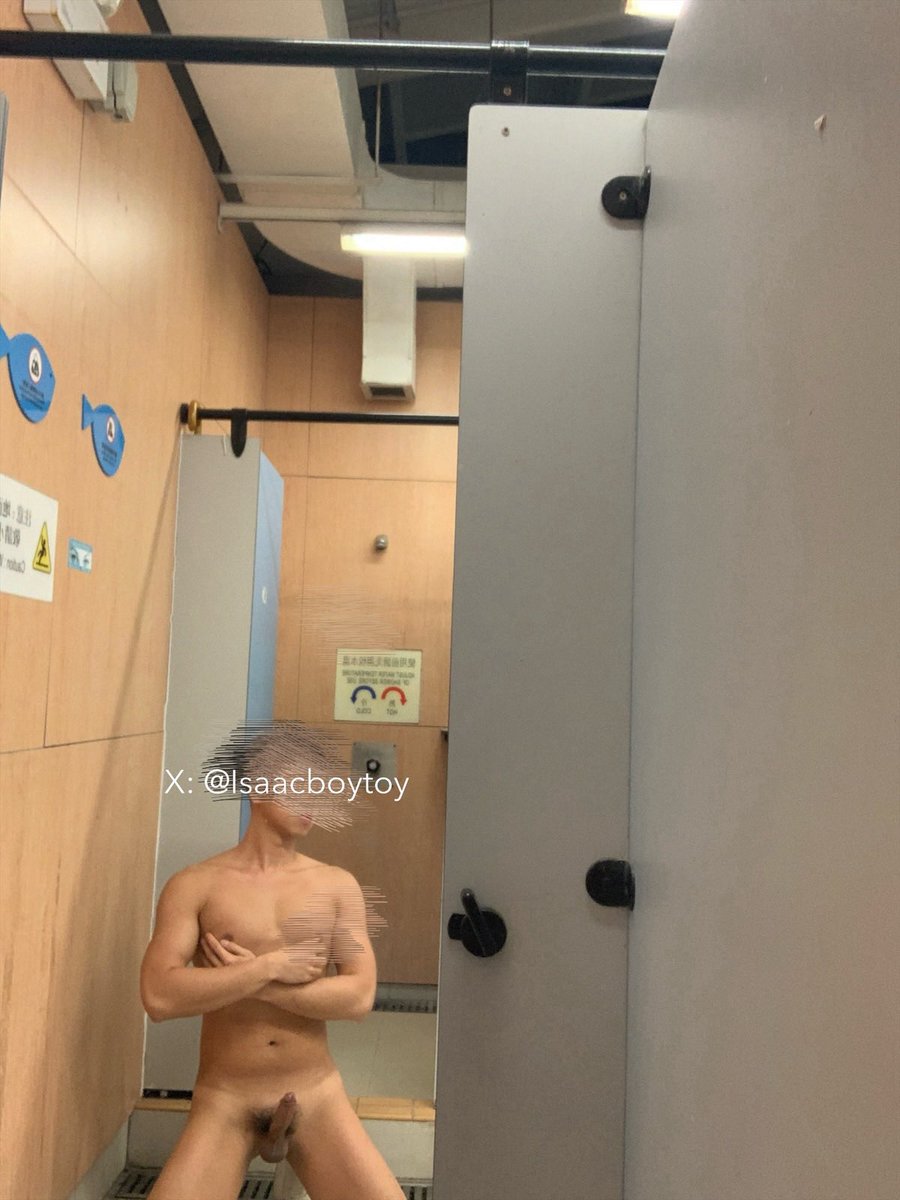 能接受私底下這樣變態的男友嗎？🫢
。
。
。
。
。
P.S. 近排無乜貨了，黎梗想招人拍片/相🙈想就dm我🫢