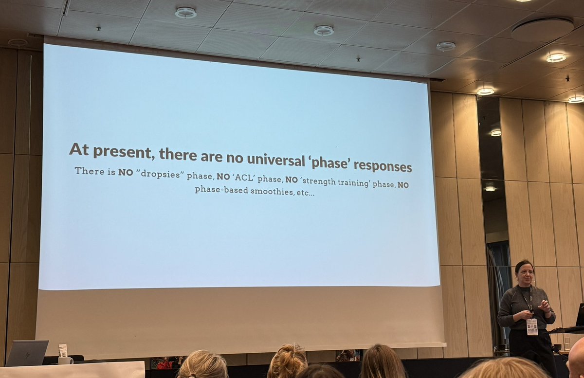 Great talk from <a href="/ElliottSale/">Kirsty Sale</a> at #Sportskongres2025 on practical strategies to support female athletes. It highlighted that there are myths and misconceptions which can be countered with a positive message, “You can compete and train across the whole menstrual cycle”