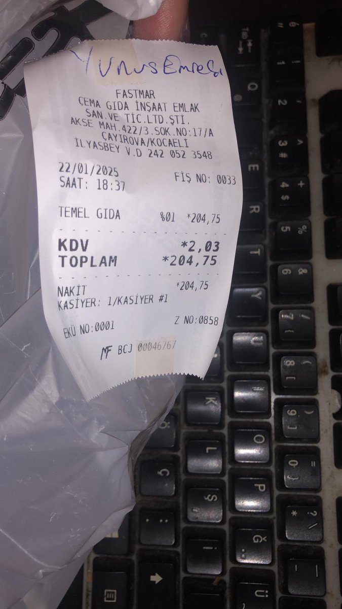 2025 10. ay skt si olan üçgen peynirlerin hali nedir? Kapalı ambalajı açtım çıkan peynirler rezil durumda. 
<a href="/yasarholdingtr/">Yaşar Holding</a> 
#pınarpeynir
#yaşarholding 
@pinarsuofficial