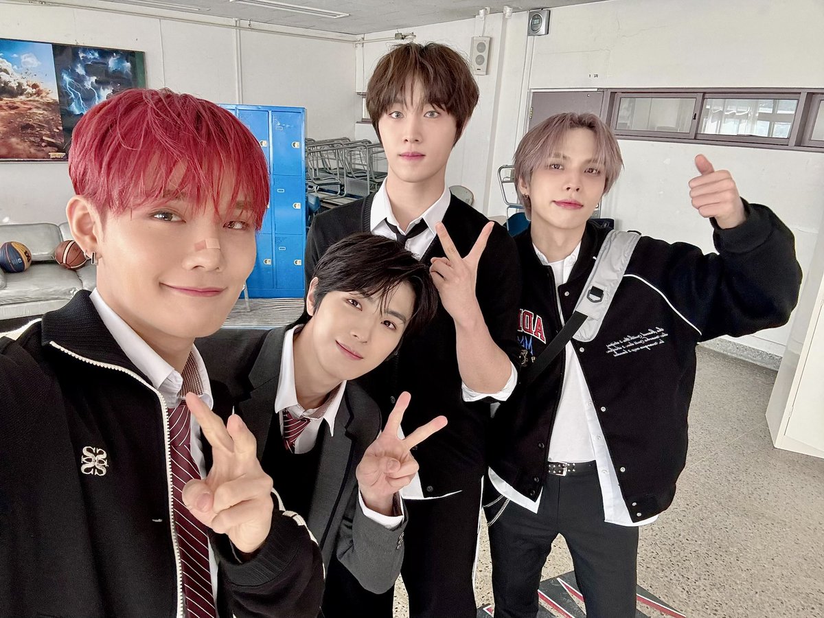 CIX_Official tweet media