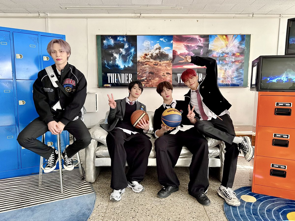 CIX_Official tweet media