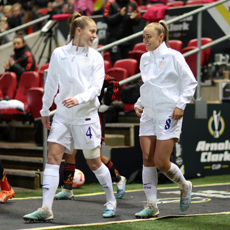 bristolcitywfc's tweet photo. 🏴󠁧󠁢󠁥󠁮󠁧󠁿 England vs Belgium 🇧🇪
🗓️ Friday, April 4th, 8pm

THE LIONESSES ARE COMING BACK TO ASHTON GATE! 🤩