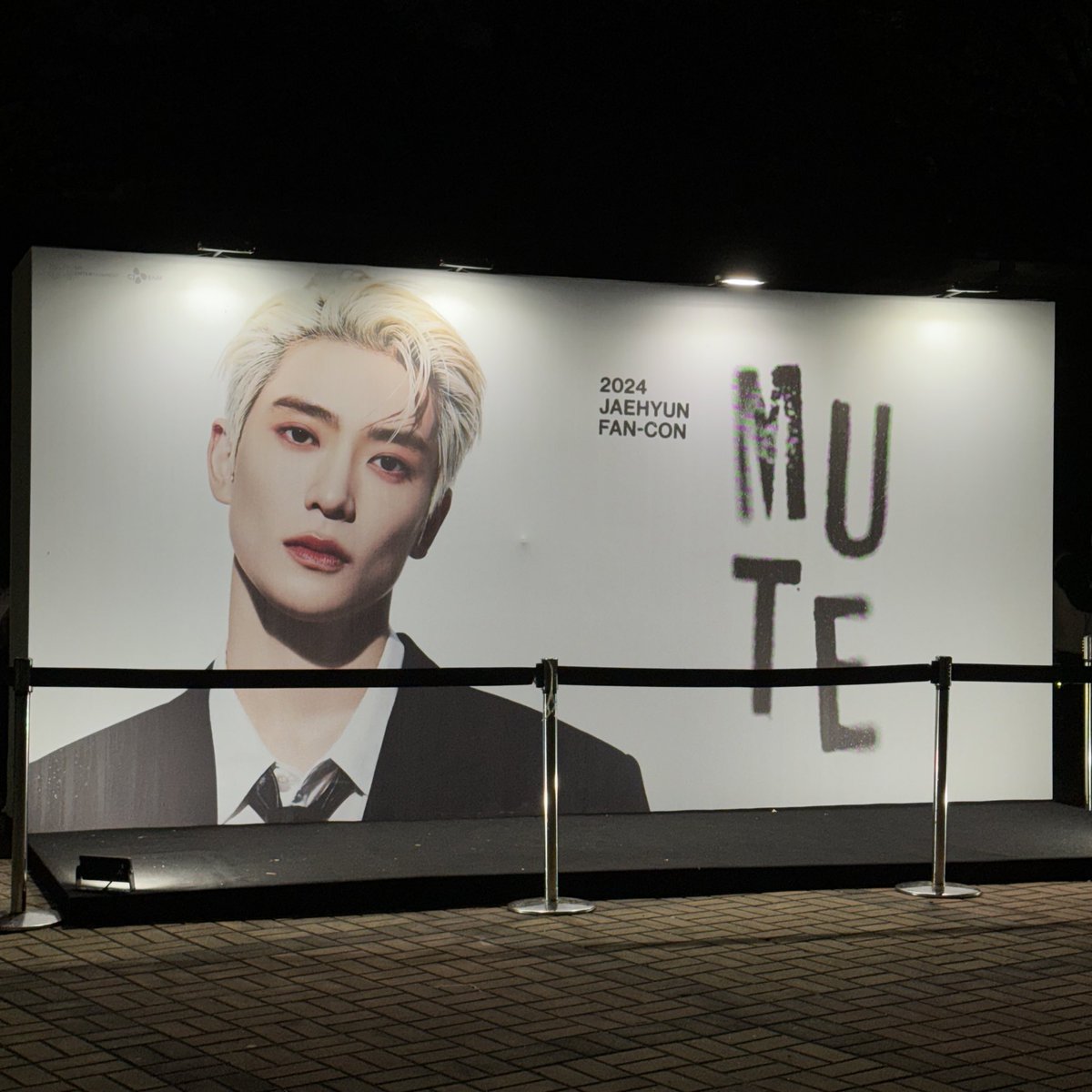 scream__97's tweet photo. MUTE🖤
#JAEHYUN_MUTE 
#JAEHYUN https://t.co/Z5aajG3ZBD