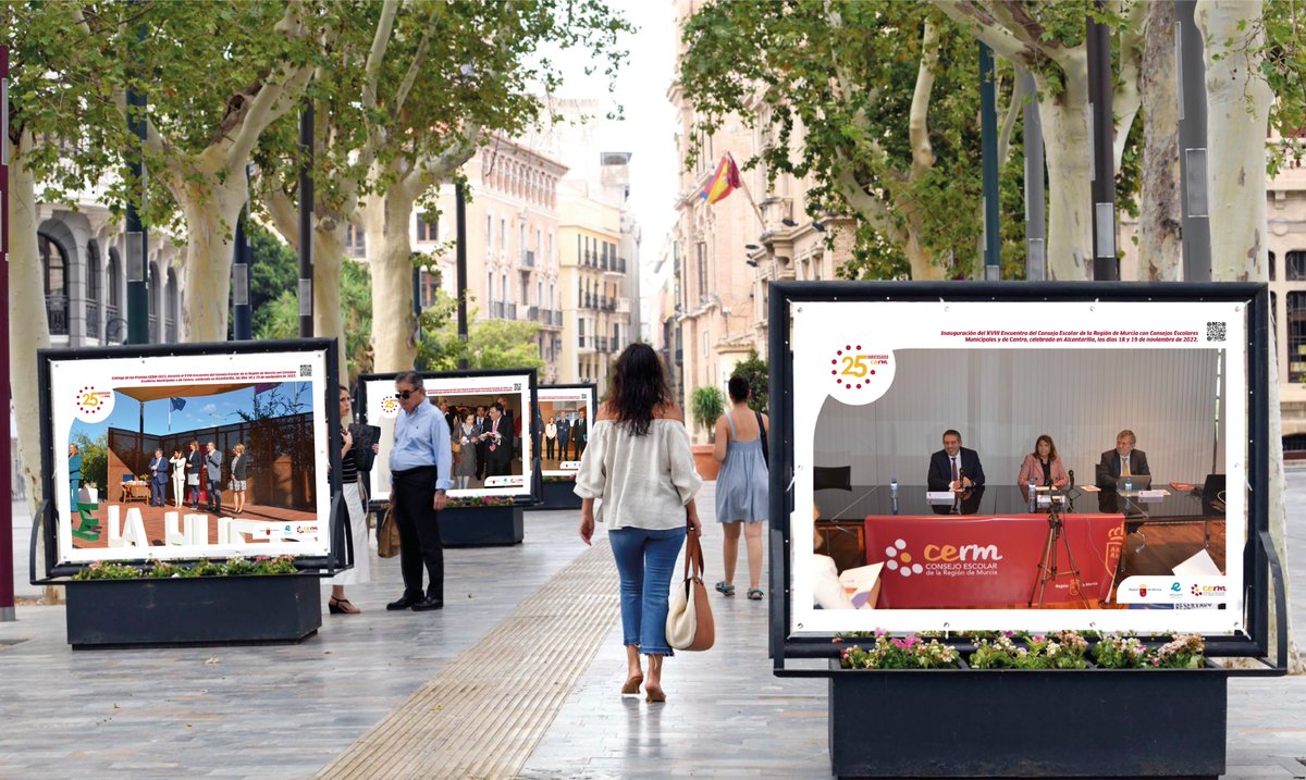 El Consejo Escolar de la Región de Murcia inaugura el 27 de enero una exposición fotográfica para conmemorar el 25 Aniversario de su constitución. Estará ubicada en Alfonso X el Sabio desde el 27 de enero hasta el 16 de febrero de 2025. 
#consejoescolarregióndemurcia #educación