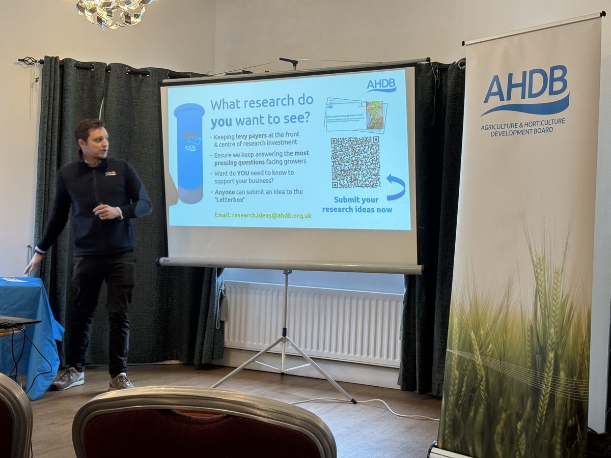 richard_orr89's tweet image. Looking forward to our local #monitorfarm event today @AHDB_Cereals @JulieAnnClark2 @craigAHDB