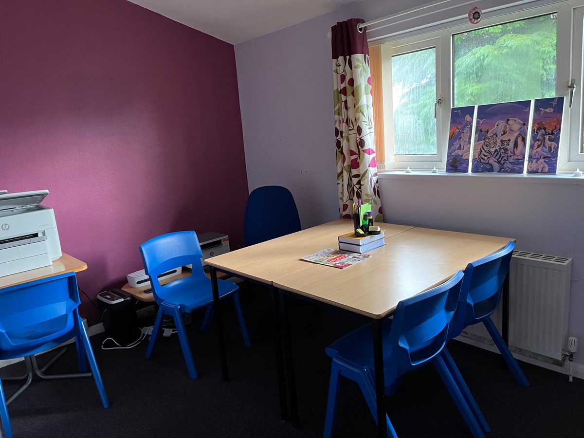 GHAT_Provision's tweet photo. Staff and students are settling well at their new ‘home’ hub based at Colne Valley High School #ThisisAP https://t.co/LoBZ8jTRHN