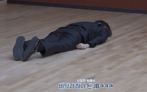 virtudef's tweet photo. just jaebeom things
#JAYB #제이비 @jaybnow_hr https://t.co/jd0WYtnJaU