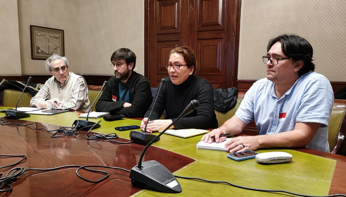 Enrique Santiago tweet media