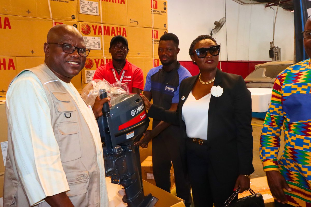 FAOLiberia's tweet photo. #FAO donated several pieces of fisheries equipment and safety materials to #NaFAA This generous contribution was funded by the #JapanGoV. Dr. Ahmed Ibrahim Gashash of FAO presented the equipment, which was received by NaFAA's director, Emma Glasco.
#JapanGoV
#FAO
#NaFAA https://t.co/1pEKREgxVx
