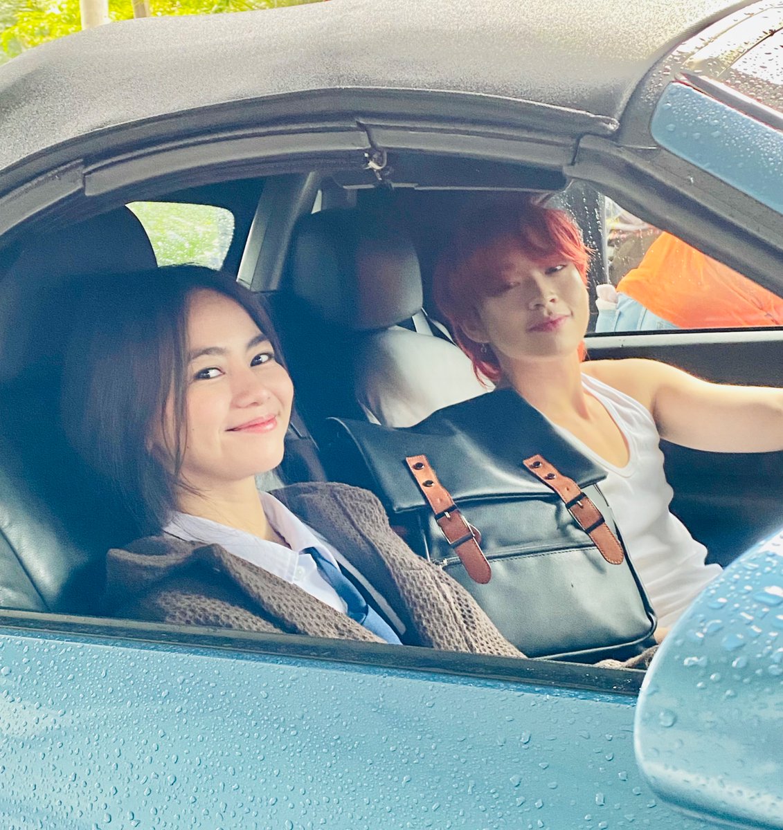 StudioVivaPH's tweet photo. Jay-Jay niyo inuwi na ni Yuri! 

#SectionEAfterTheRain 
#AngMutyaNgSectionE
#AshtineOlviga
#RabinAngeles
#JayRi
#StudioViva https://t.co/Yqu04p25iC