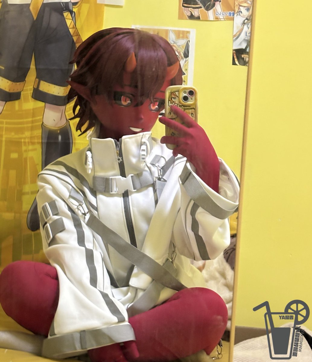 怎么红温了捏
是oc呢
🎭<a href="/Larus_kigurumi/">Lucky Larus</a> 
#kigurumi #正太 #恶魔 #红皮