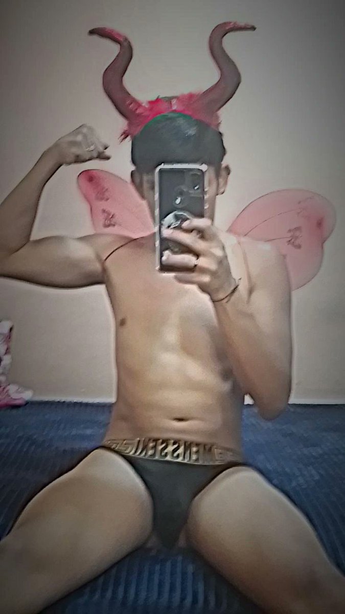 ariel_versatil tweet media