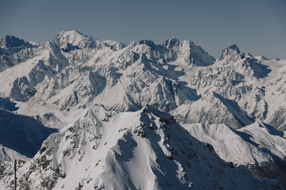 Valais/Wallis tweet media