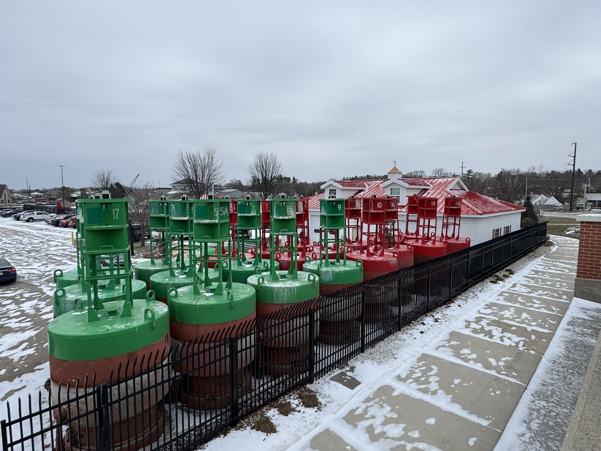 I might have buoyfriends that are on vacation but right now but I am on Team <a href="/SamKuffelWx/">Meteorologist Sam Kuffel</a>