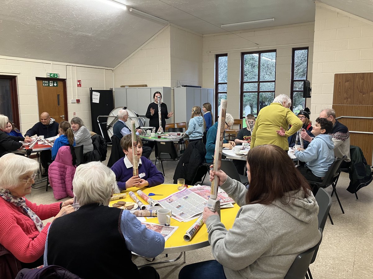 Communicare_SO's tweet photo. GREAT NEWS! Our Chat Together Club is thriving in its new venue at St Mary’s Church in Sholing. Here are some of the children &amp; adults making towers out of newspaper. Great fun was had by all! It was a perfect session of multigenerational activity! #beatloneliness #beatisolation https://t.co/cN06WRgScY