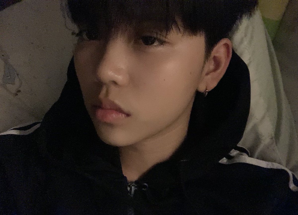 Im4Yy's tweet image. if u luv me i 🤍 u too