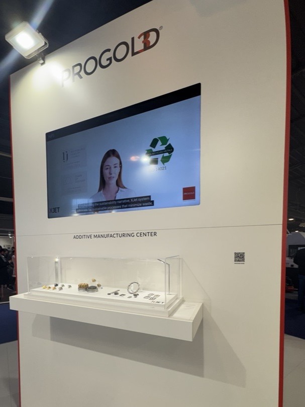 XJet_3d's tweet image. Still buzzing from @xVicenzaOro show!
Thanks to all who visited us at @ProgoldSpA booth. Your enthusiasm for our #precision metal AM tech reinforces our vision for #sustainable luxury manufacturing! Join us → zurl.co/PvwAD
#3DPrinting #AdditiveManufacturing