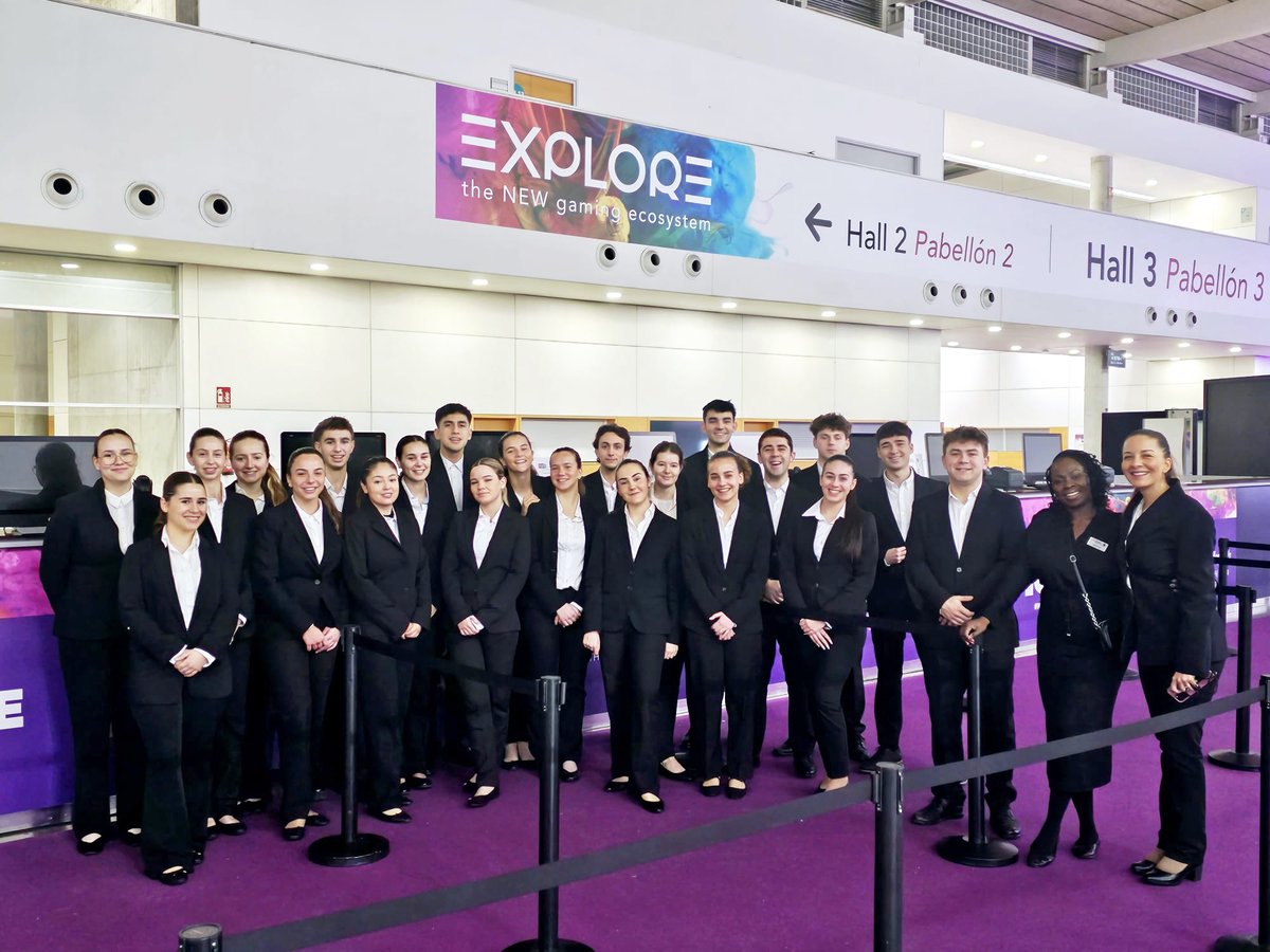 LiveBuzz tweet media