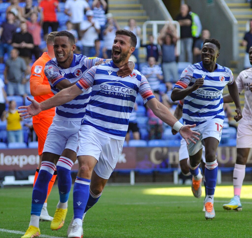 MrRoyal1871 tweet media