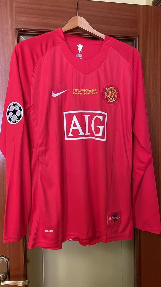 CamisetasGool's tweet photo. 🎄⚽ ¡HA SIDO EL REGALO PERFECTO! 🎁✨

🔥 LA CAMISETA DEL BICHO 🐐la que hizo historia en la FINAL DE CHAMPIONS 2008🏆✨

Consigue el regalo perfecto para tu Pareja en San Valentin 💕 o envíaselo para que lo vea 👀❤️

📩ESCRÍBENOS AL MD o en IG y consíguela HOY MISMO✅ https://t.co/Q3p0G4fDJo